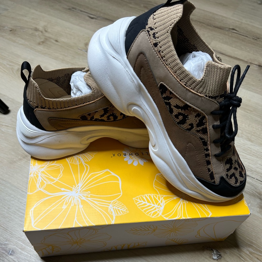 Yellow Box Tan and Black Sneakers with Leopard Print - Picture 2 of 7
